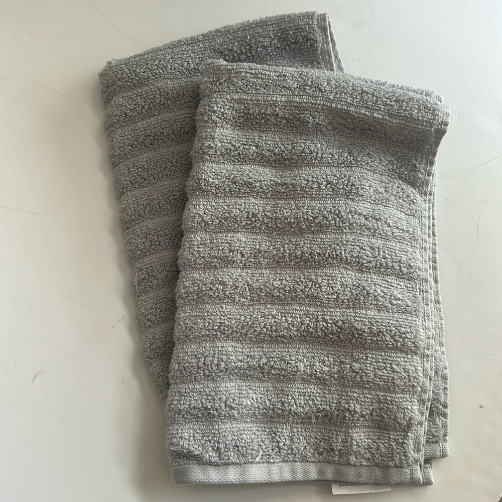 Gray Ribbed Set of  (2) Hand Towels